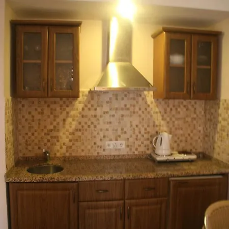 Kibele & Szálloda